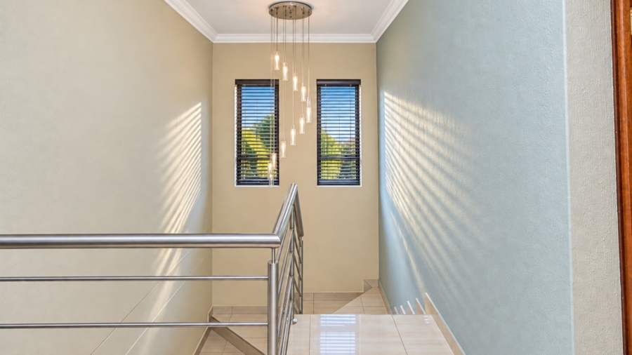 5 Bedroom Property for Sale in Xanadu Nature Estate North West